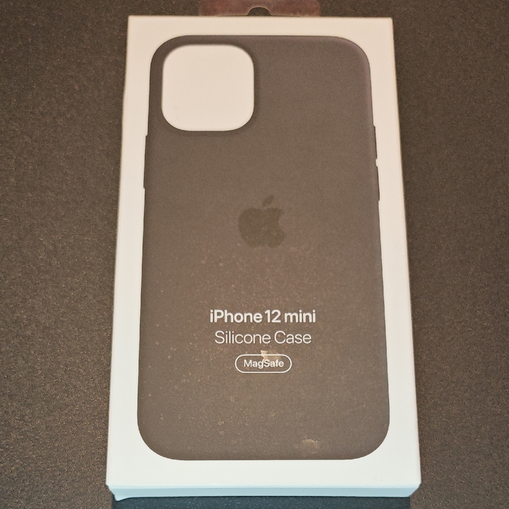Apple iPhone 12 Mini Silicone Case - Black